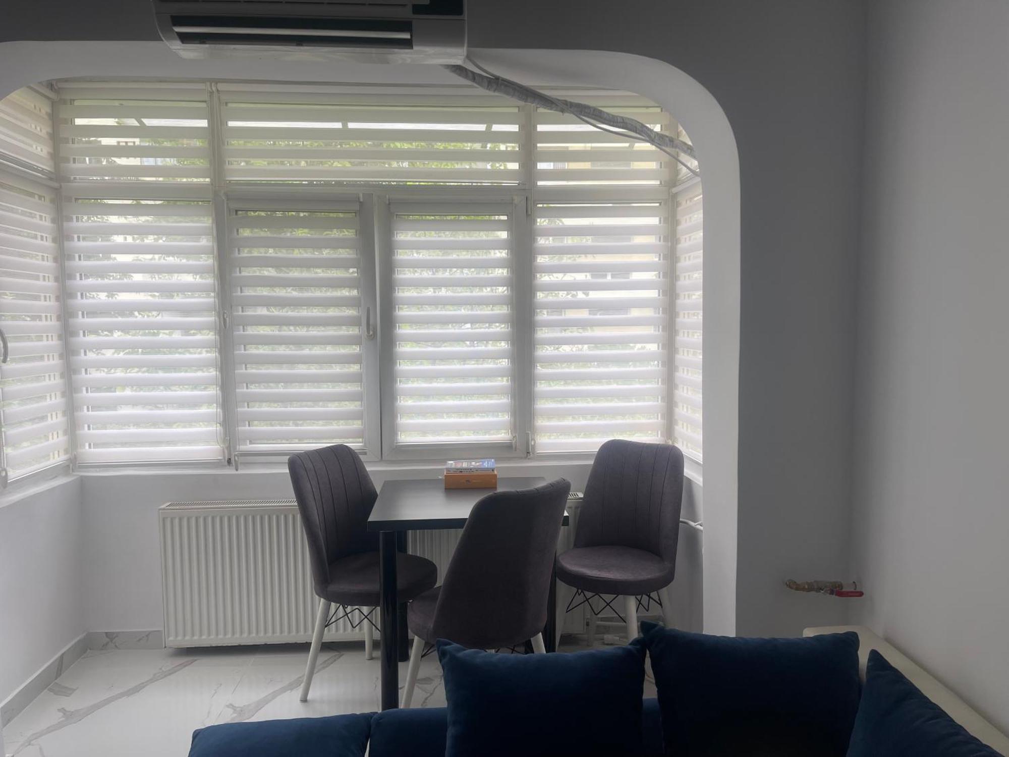 Carlitos Apt Ramnicu Valcea Exterior foto